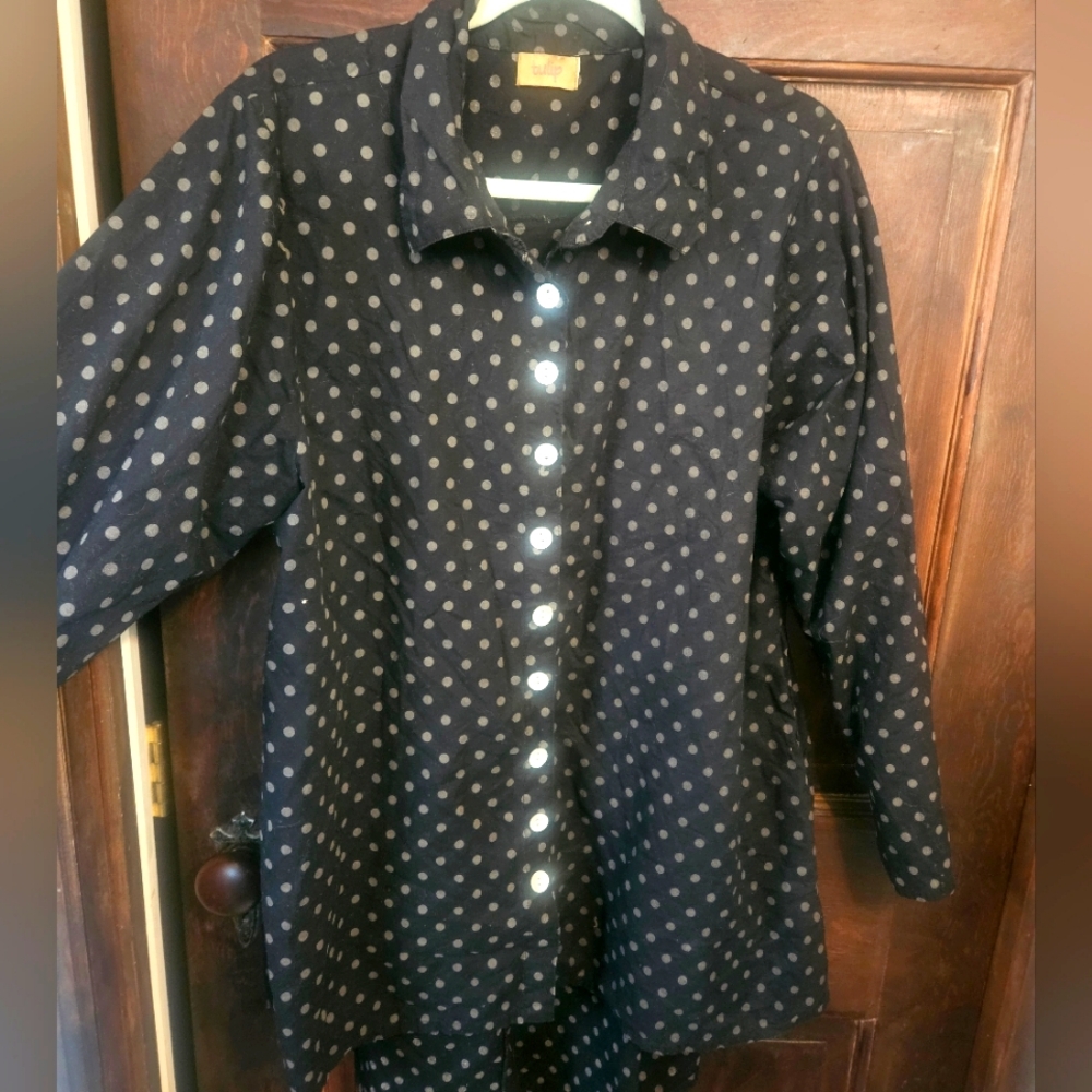TULIP STYLISH TUNIC! POLKA DOT.BIG MOP BUTTONS. FABULOUS DESIGN.LONGER REAR!EUC♡ - Picture 1 of 8